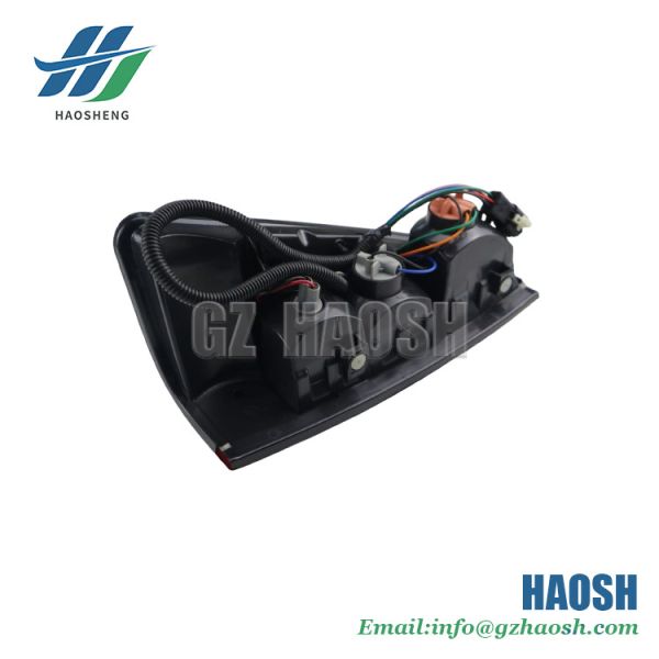 TAIL LIGHT 8-97375606-2 8973756062 For Isuzu DMAX 2002