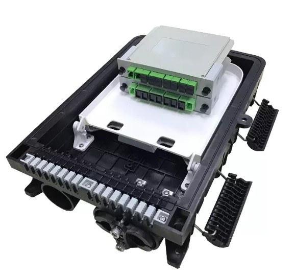 FTTH Fiber Optic Termination Box 16 Cores Outdoor Black Color Waterproof Splitter Cassette