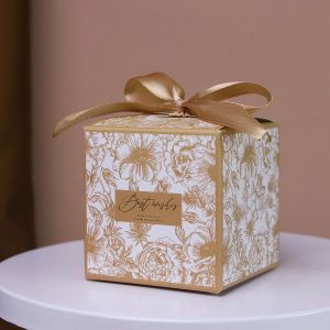 Small Business Packaging Solution Recycled Materials and Gold Foil Printing