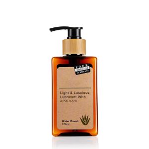 Square Plastic 200ml Shampoo Bottle Sticker Label With Bamboo Sleeve