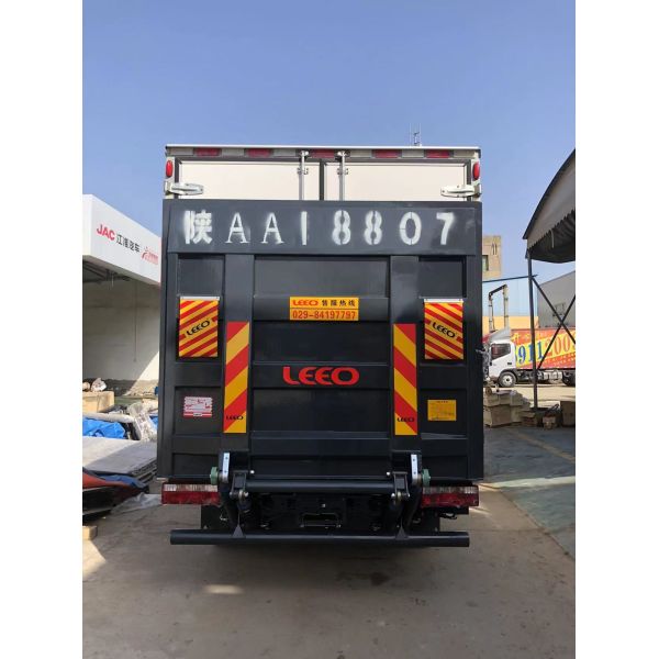 Buy Aluminum Car Hydraulic Tailgate Lifting Equipment DC12V 2KW Motor at wholesale prices