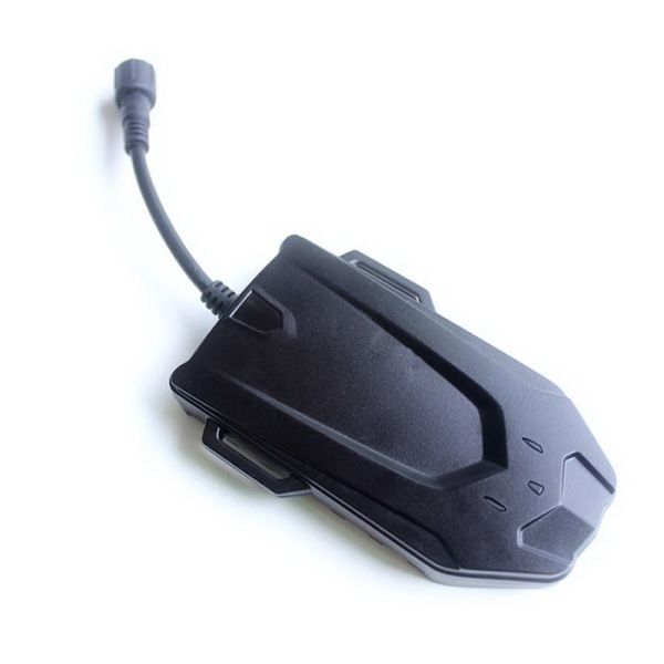 New IP66 Waterproof 3G WCDMA Vehicle GPS Tracker Realtime Locate GPS locator Remote cut oil or circuit supported