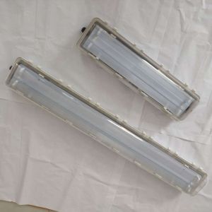 Durable 0.6m/1.2m ATEX/IECEx/CNEX Explosion Proof Linear LED Light Industrial
