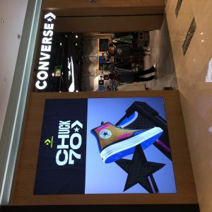 HD P1.6 P1.8 P1.9 P2.5 Indoor LED Video Wall For Full Color Display Fixed