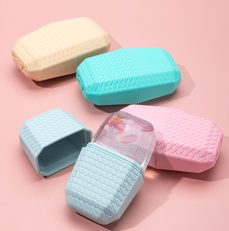 Stocked Silicone Facial Massager for Face and Eyes Food Grade Ice Roller Skin Care Cube