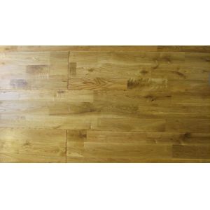Oak Solid 3-strips, hand-scraped,distressed,UV lacquer