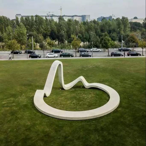 Painted FRP Large Outdoor Fiberglass Statues Lawn Ornaments Seat