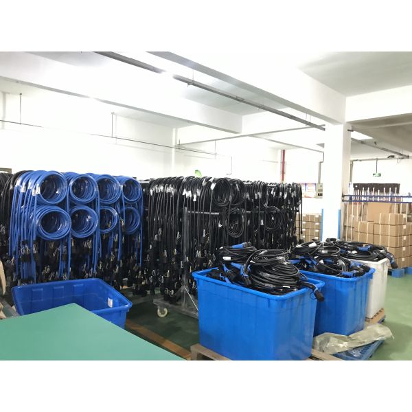 TUV / CE Listed 11kW Type 2 To Type 2 EV Charging Cable For Zoe