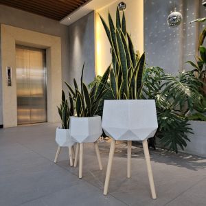 Easily Cleaned Fiber Clay Planter For Indoor And Outdoor Individuality