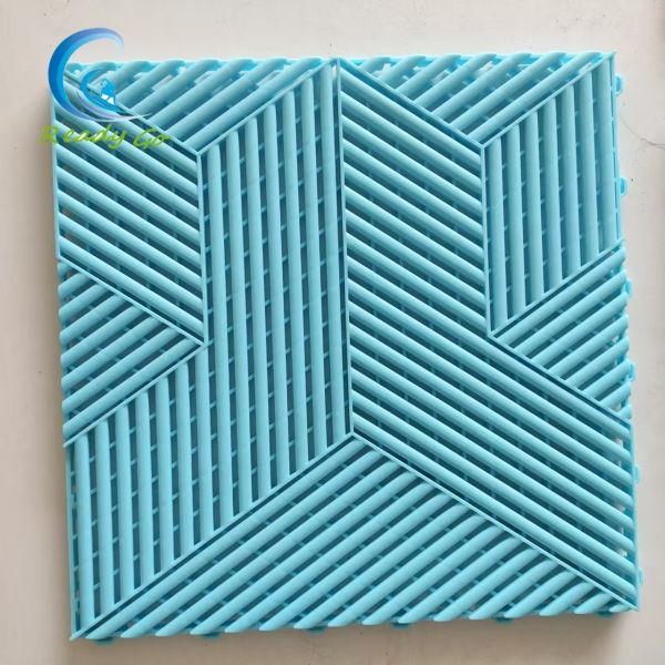 Buy 620g Per Tile Interlocking Garage Tile with UV Resistance and Temperature Resistance -22°F To 248°F at wholesale prices