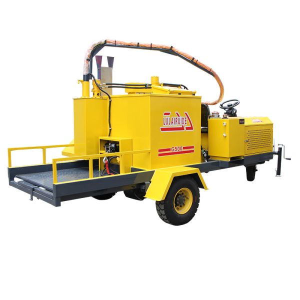 Buy 500L Capacity Repair Machinery Road Crack Sealing Asphalt Spray Machine at wholesale prices