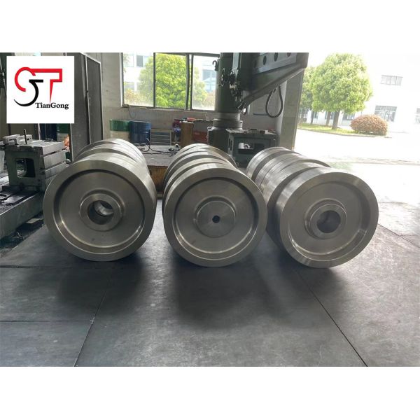 500mm - 1100mm Diameter 42CrMo Open Die Forging For Gear Couplings, Crane Wheels