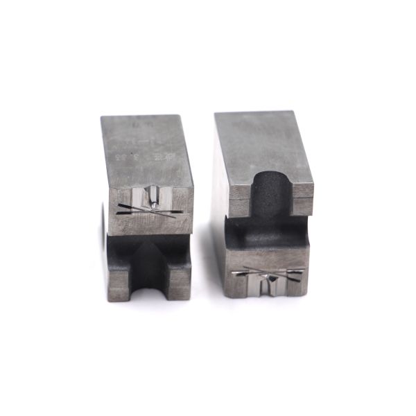 Customized Micro Self-Clinching Screws M0.5-M3 Aluminum 6061-T6 Anodized for