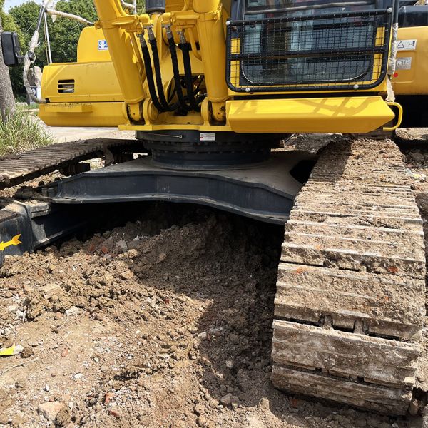 Large Used Komatsu Excavators PC450-8 45Ton Earthmoving Equipment