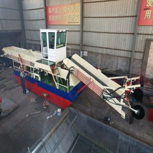 Quality 8m3 Customized Harvester Pond Weed Killer With Large Capacity for sale