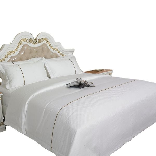 Hotel Bed Sheet Set in 100% Cotton with 300tc Thread Count and GOOSE DOWN