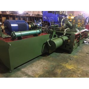 Manual Valve Control Scrap Baler Machine / Hydraulic Scrap Baling Press