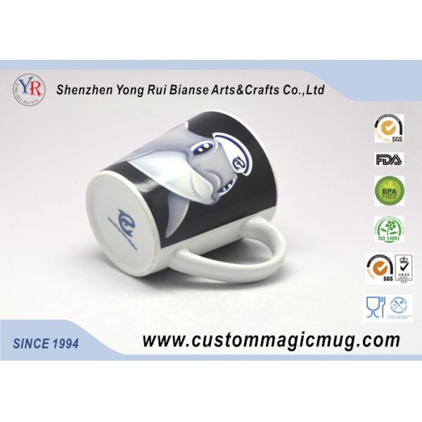 Ceramic Porcelain Heat Sensitive Magic Mug That Change Color , V shape