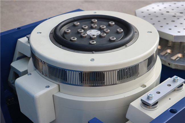 40kN Vibration Shaker for Avionics Testing 1500x1500mm Table
