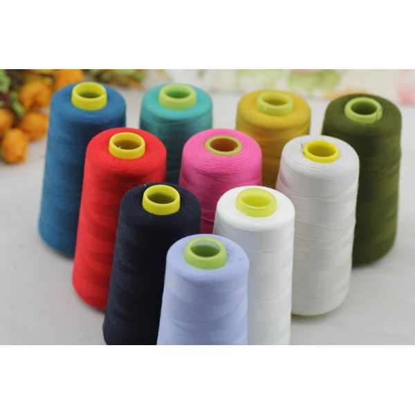 High Tenacity Polyester Core Spun Yarn 3000Y 5000Y Length For Jeans Sewing