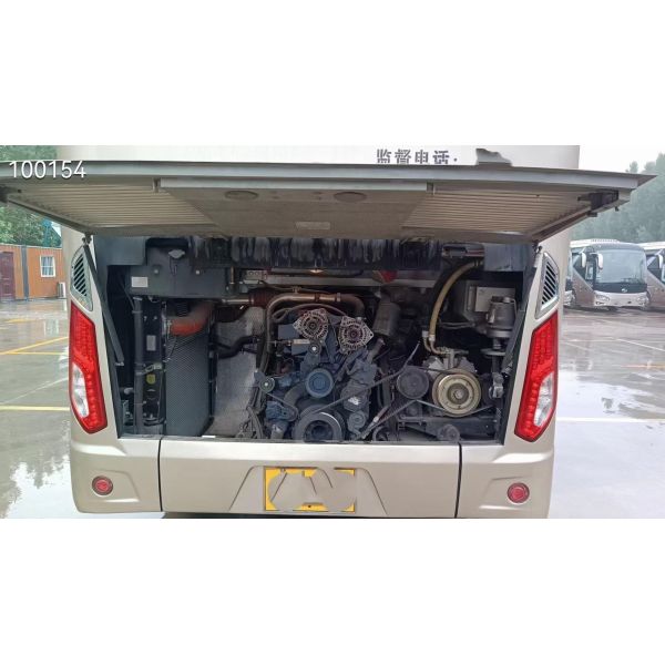 Kinglong 56seater Used Coach Bus XMQ6135 Double Axle Weichai Engine Air Bag Suspension