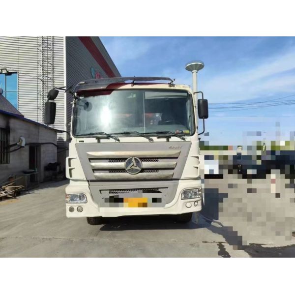 2011 Used Concrete Pump Truck 25m Truck Mounted Pump Construction Equipment