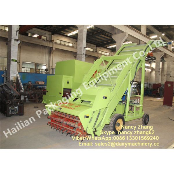 Buy 7.5kw Power Cattle Feed Mixer Vertical Silage Reclaimer TMR Mixers at wholesale prices