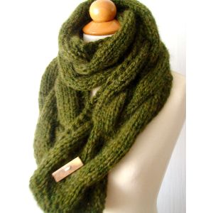 Green Wide Circle Winter Knitted Scarf Chunky Crochet Patterns Available