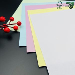 50g 55g A4 Sized CB CFB CF Carbonless Copy Paper For Printing Invoices Receipts