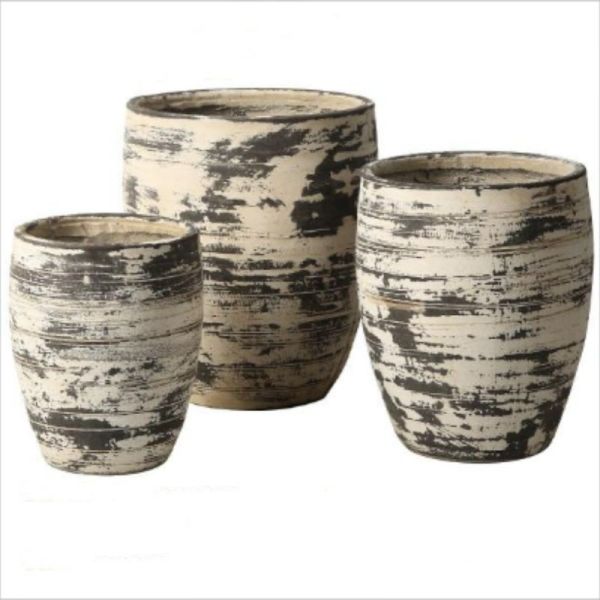 Buy Hand Carved GRC Planter Pots Fireproof With Drainage Hole Scrub Surface at wholesale prices