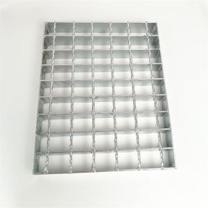 Industrial Grade Steel Grating Panels Interlocking Design For Drainage