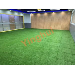 Modular Artificial Grass Turf Indoor Tiles Floor With PP Plastic Base for