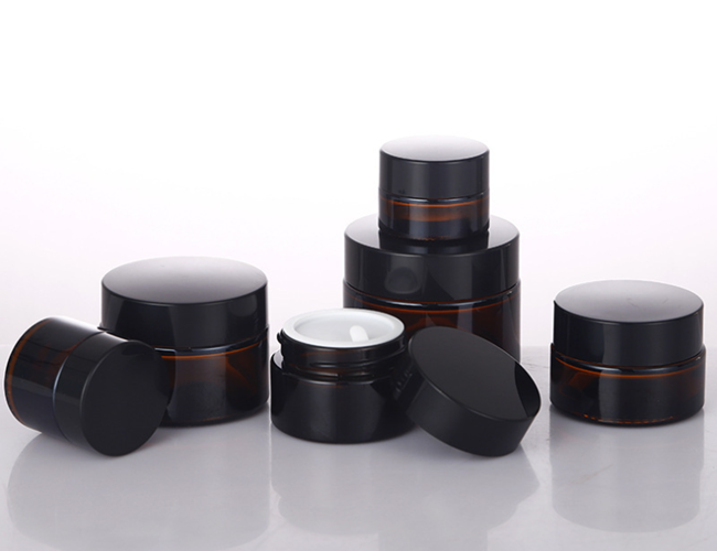 Refillable 30g Small Glass Cosmetic Jar With Lids Privated Logo