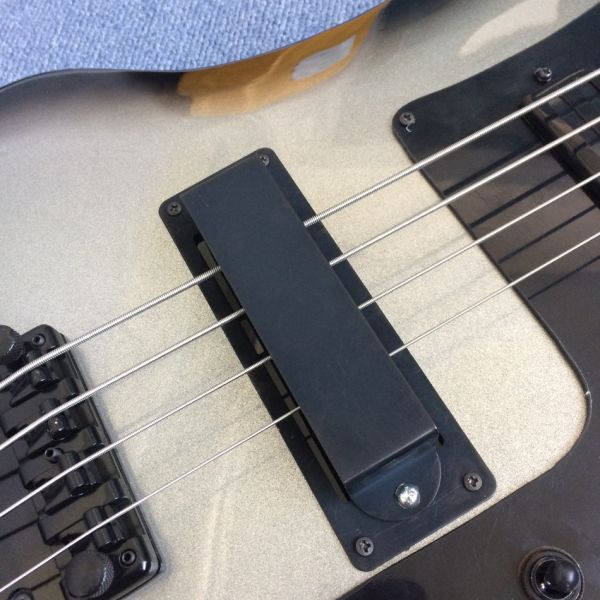 Best Bass Top quality Rick 4003 model Ricken 4 strings Electric Bass guitar in Metal color Chrome hardware, Free shippin