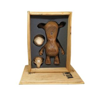 China OEM Handmade Hand Carved Wood Sculptures 45cm Size For Collection on sale