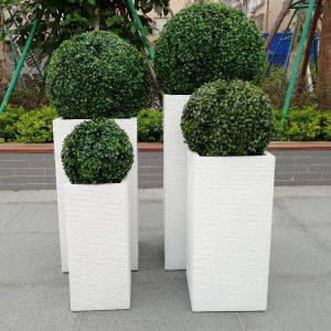 Powder Coated Finishing Fiber Clay Planters For Gardening Needs