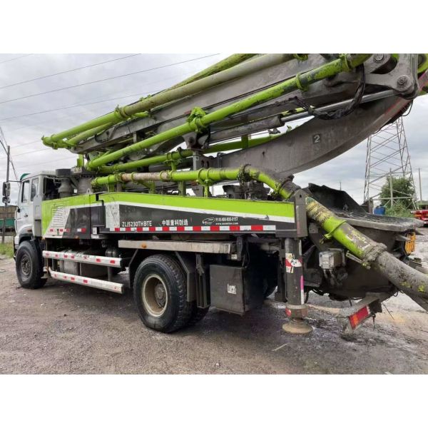 2019 37m Zml Concrete Pump on Str Truck Concrete Boom Pump Used Heavy Equipment