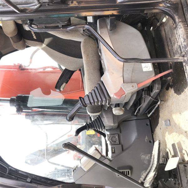 Good Condition 14 Ton Used Doosan DX140 Excavator in Korea with Original Doosan Engin