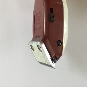 Adjusting Comb Length Electric Hair Clipper Set With 7 Attachments