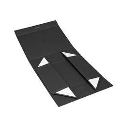 Collapsible Clothes Packaging Box Debossing Kraft Paper Gift Box Handmade