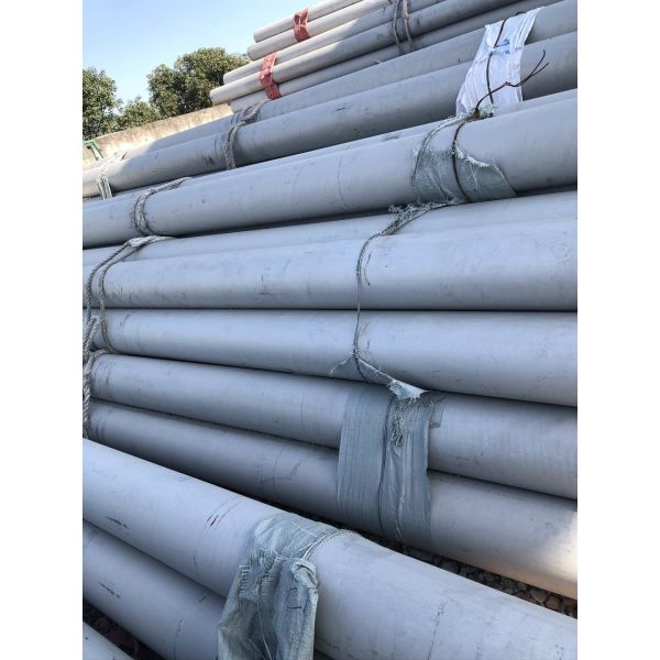Buy Pipeline Transport 12m Sch80 DN15 Ss304 Seamless Stainless Steel Pipe at wholesale prices