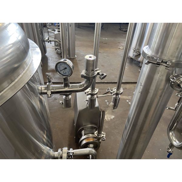 Alcohol Distilling Distiller Distillation Equipment Brandywine Dephlegmator Steam Generator