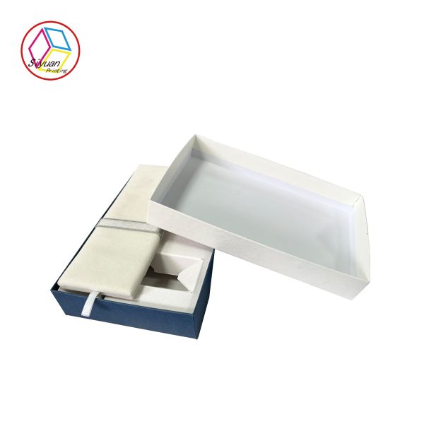Buy Textured Art Paper White Jewelry Paper Gift Box Foldable at wholesale prices