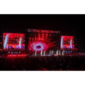 Iron Box Screen Advertising Outdoor Waterproof Full Color LED Display, High