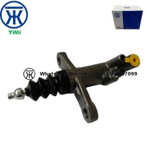 ISUZU TFR16 4ZD1 Clutch slave cylinder 8970397060