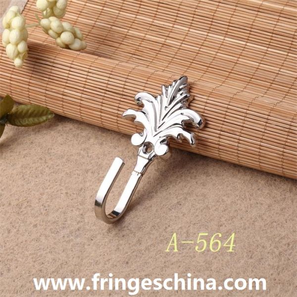 High quality classical customized metal curtain hooks for home decorations