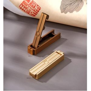 China Near Moon Coat Hooks Wall Mounted Heavy Duty Metal Single Prong Robe Hanger Rustproof Wall Hooks For Towel Hat Key Bag on sale China Near Moon Coat Hooks Wall Mounted Heavy Duty Metal Single Prong Robe Hanger Rustproof Wall Hooks For Towel Hat Key Bag on sale