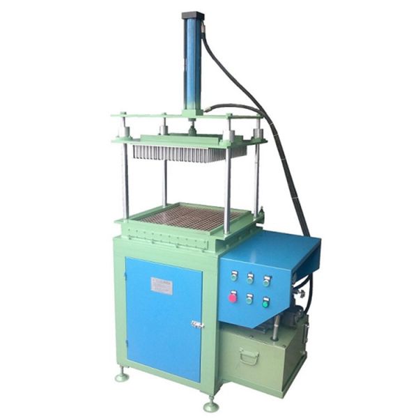 High Quality Custom Injector Melting Pot Candle Wax Roll Making Machine for Textile Industry