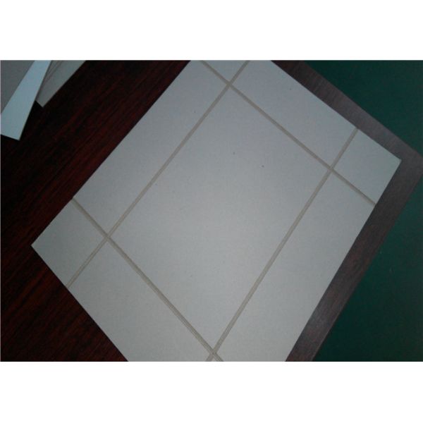 Die Cut Paper Box Making Machine / Cardboard Box Cutting Machine High Precision 0