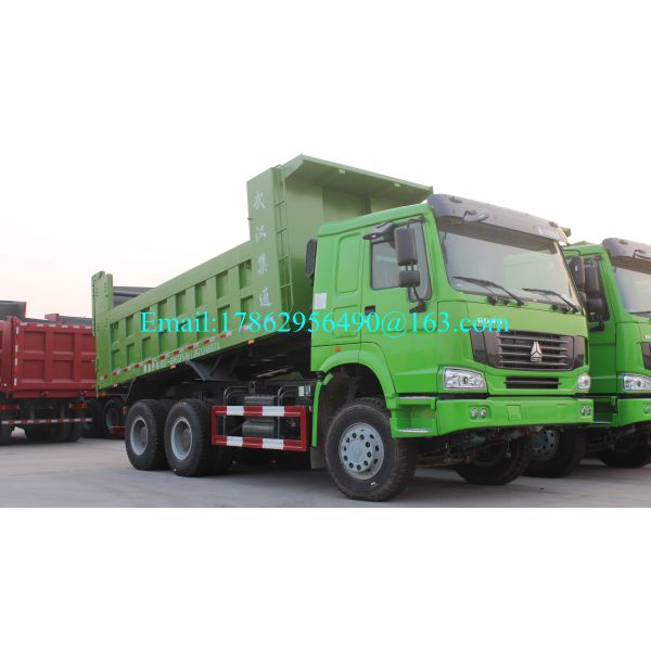 Big Yellow Dump Truck , 6x4 Rigid Tipper Trucks Used In Mining ZZ3257N3847A